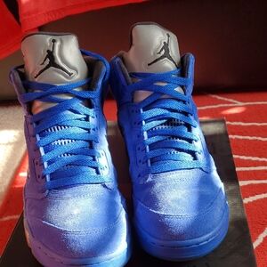 Men Bllue Jordan Sneakers